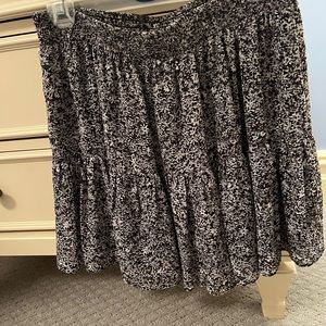 Michael Kors black/white small print mini skirt